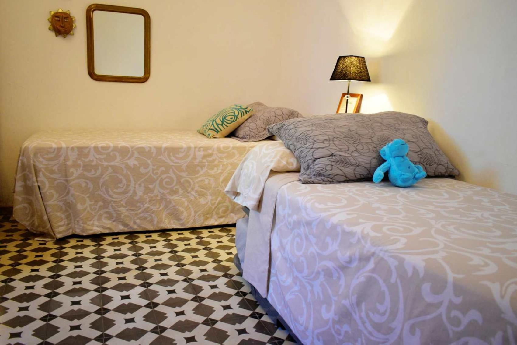 Вилла La Casita Azul - Casa Tipica Andaluza Альбуньоль Экстерьер фото